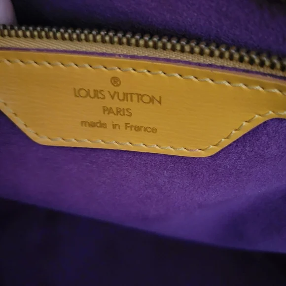 LV Yellow Epi Leather Zip Tote - Picture 10 of 14